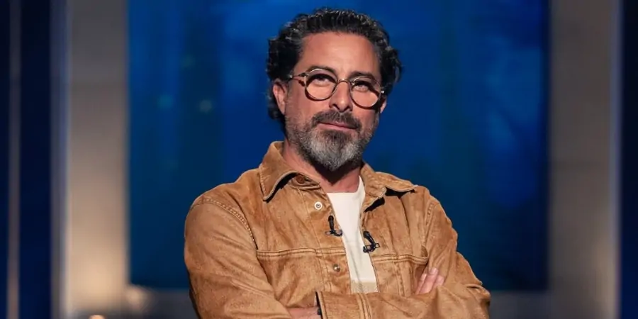 هادي الباجوري: أنا ضد مصطلح السينما النظيفة.. هذا لا يصلح.. 


