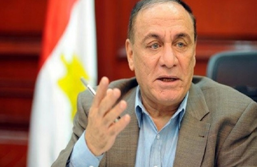 سمير فرج يكشف مفاجأة بشأن حجم أعمال أوراسكوم مع وزارة النقل.. 