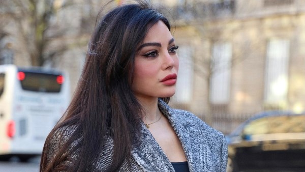 فستان بدون بطانة.. هيفاء وهبي تتصدر الترند بعد إطلالتها الأخيرة