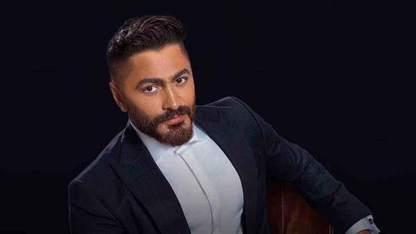 تامر حسني يُطلق مسابقة أفضل فيديو على أغاني «لينا معاد» .. ومفاجأة للبنات