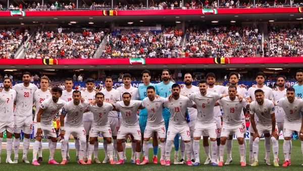 بعد محاولة مصطفي شوبير.. منتخب إيران يدرك التعادل أمام مصر في المونديال